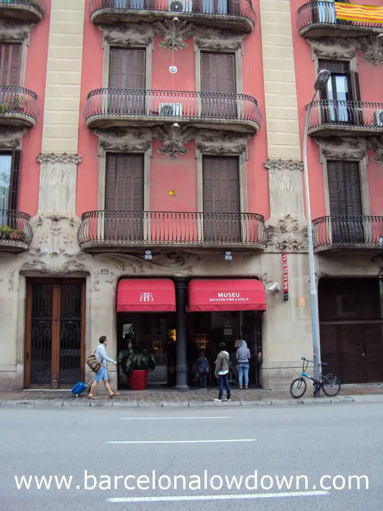 Photo of the outside of the Museum of Catalan Modernism, Barcelona