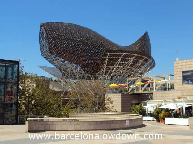 The giant fish sculpture which was designed by Frank Gehryy for the 1992 Barcelona Olympics