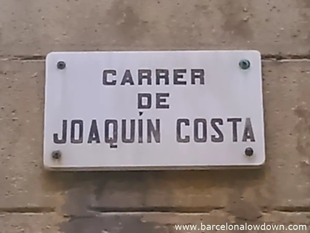 Street name ofthe road in the Raval where the Vampire of Barcelona used to live.