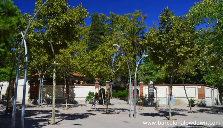 The main entrance to the Parc de les Aigües park in Barcelona's Horta / Guinardo neighbourhood