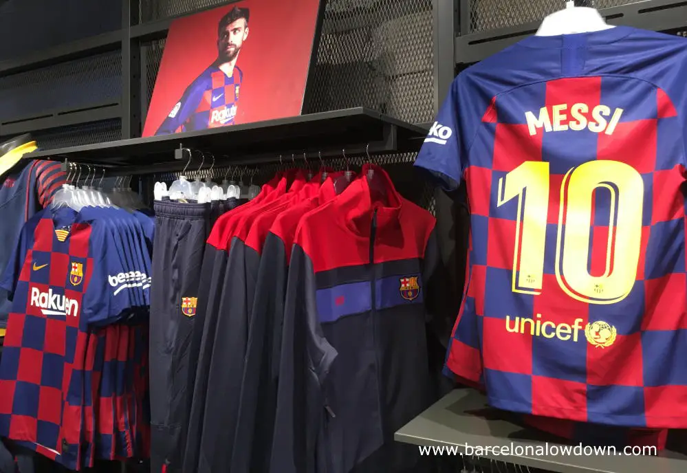 Barcelona football shirts at BCN airport