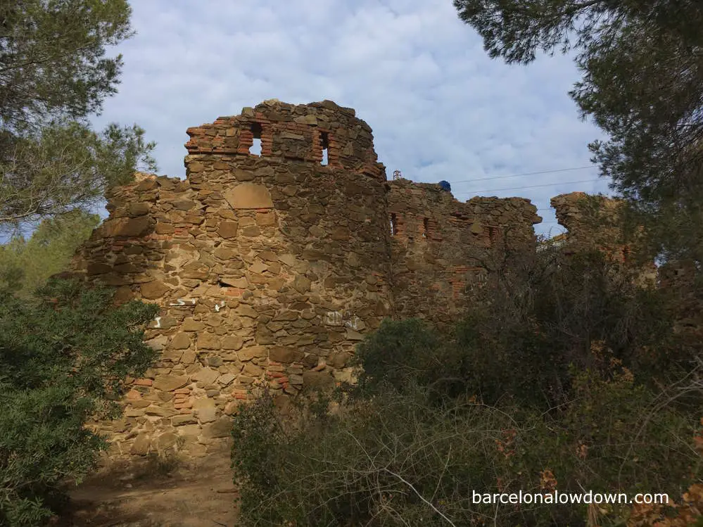 Ruined castle on the hike from Barcelona to Sant Cugat