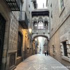 Bishops bridge, one ofthe best known sights in Barcelona's Gothic Quarter