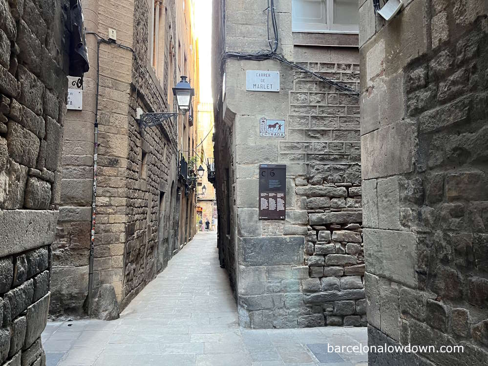 Narrow streets in the Gothic Quarter