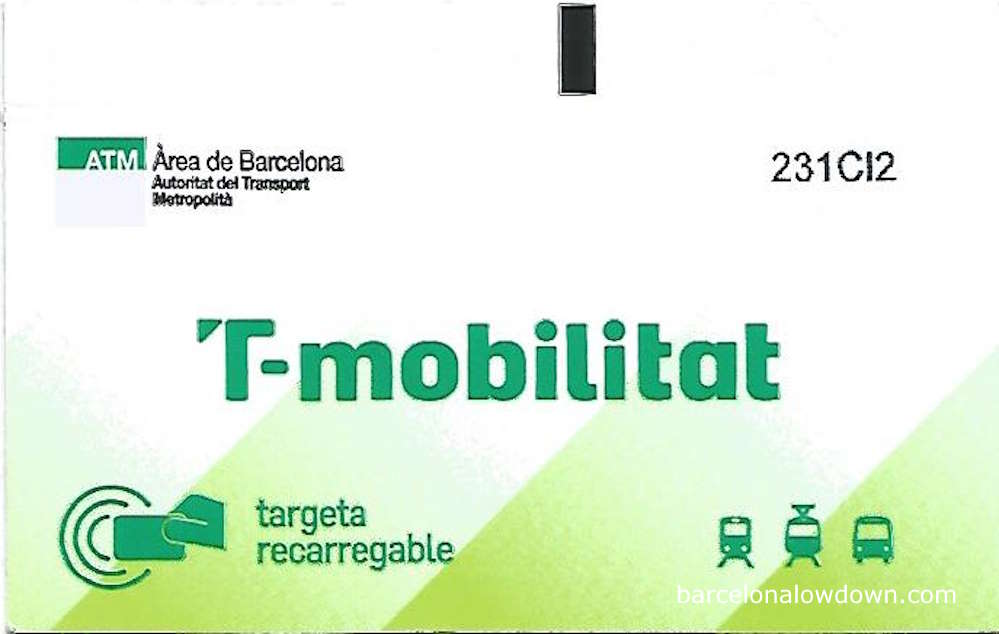The cardboard T-Mobilitat travel pass
